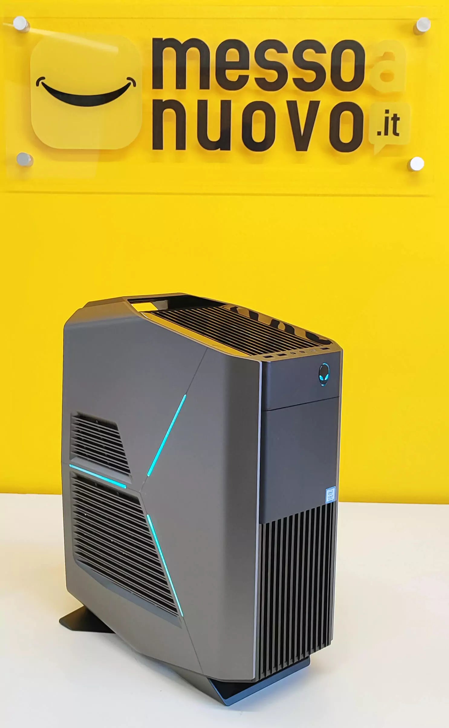Dell Alienware Aurora R7 PC Gaming | Intel Core i7-8700 6 Cores | Ram 64Gb | SSD NVMe 512Gb + 3Tb | Nvidia GTX 1080Ti 11GB | Windows 11 Pro Grado B Dell Alienware Aurora R7 PC Gaming | Intel Core i7-8700 6 Cores | Ram 64Gb | SSD NVMe 512Gb + 3Tb | Nvidia GTX 1080Ti 11GB | Windows 11 Pro Grado B